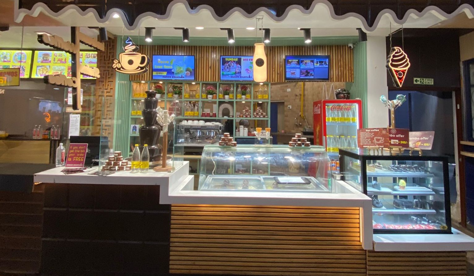 Choco Fountain Cafe