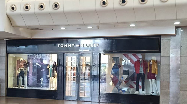 Tommy Hilfiger