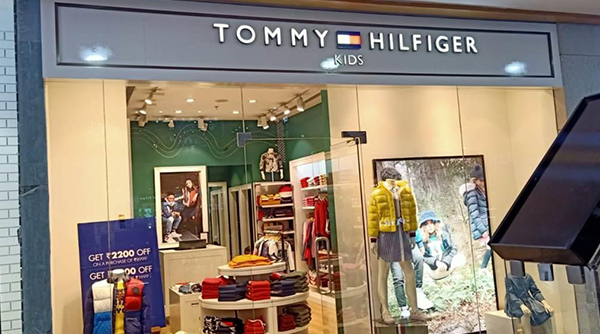Tommy Hilfiger